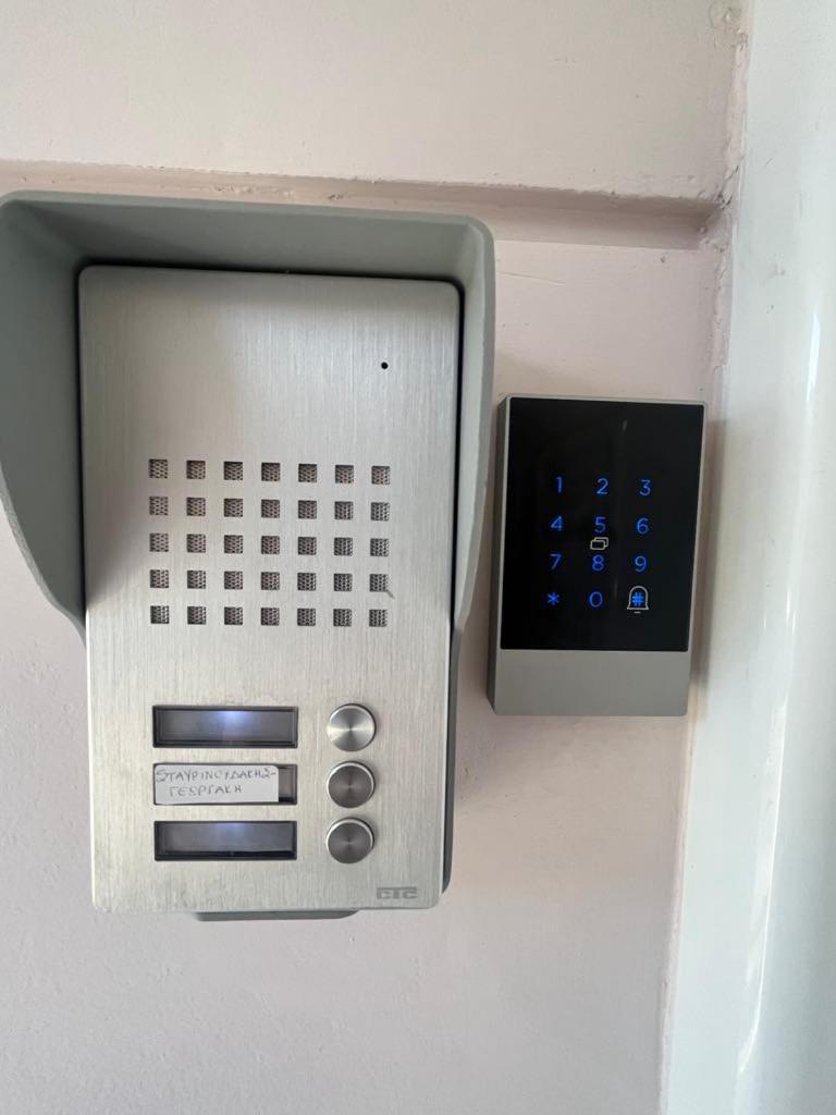 Mégara Elena S Apartment מראה חיצוני תמונה